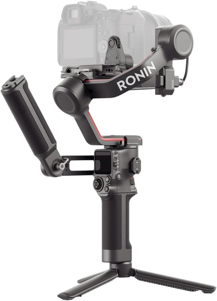 DJI RS 3 Combo, 3-Axis Gimbal Stabilizer for DSLR and Mirrorless Camera for Canon/Sony/Panasonic/Nikon/Fujifilm, 3 kg (6.6 lbs) Payload, Automated Axis Locks, 1.8 OLED Touchscreen, Focus Motor (2022)