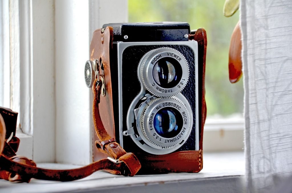 Are Digital Cameras Making A Comeback?