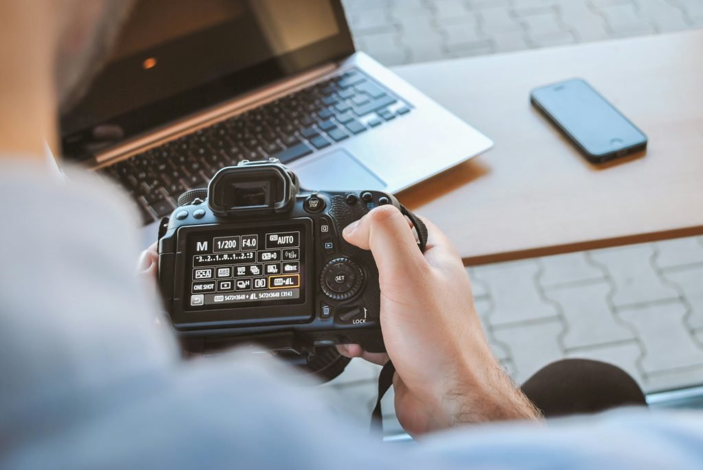 Are Digital Cameras Still A Thing?