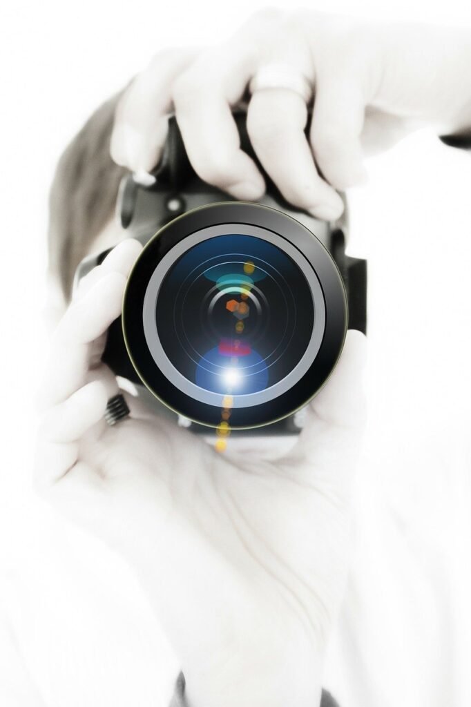 What Is The Difference Between A Photo And A Digital Image?