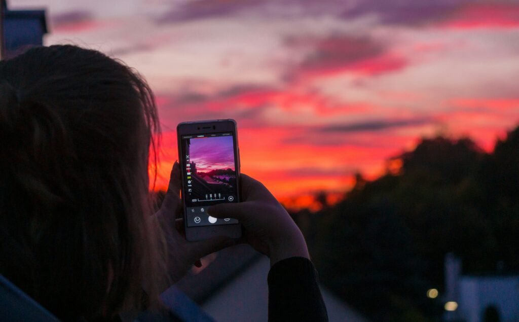 Can Phone Camera Be Better Than Camera?
