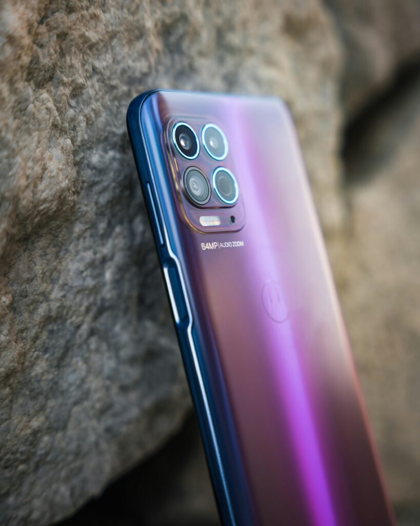 Can Phone Camera Be Better Than Camera?